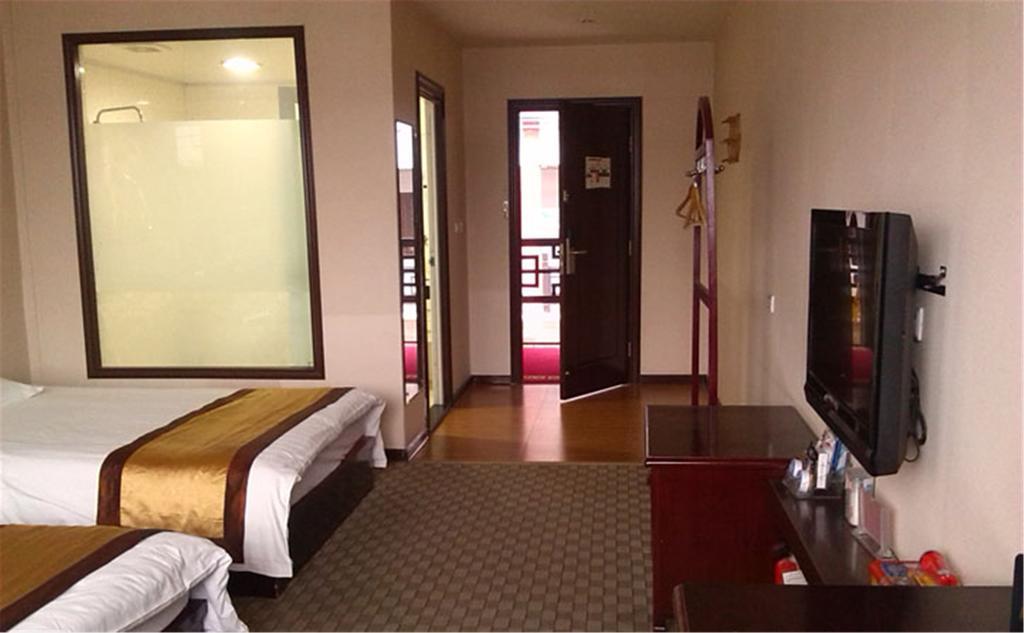 Wudangshan Yinjie Holiday Hotel Danjiangkou Dış mekan fotoğraf